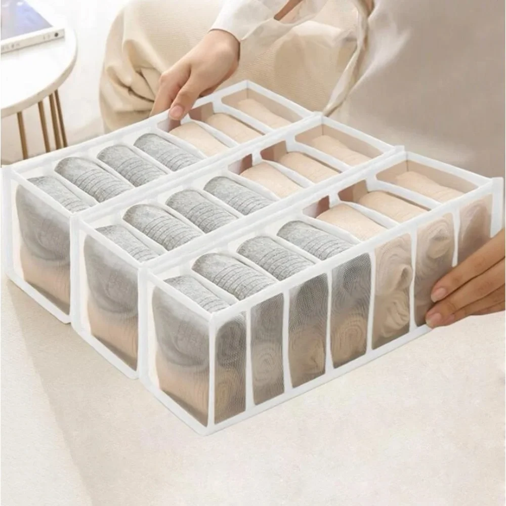 Storage box (1) • Perfect for socks, underwear, bras, etc!